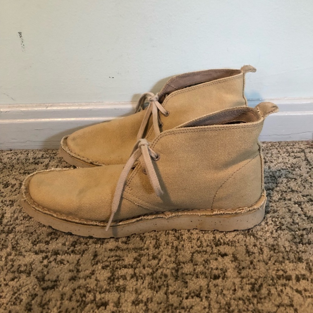 Clarks Brown Laced Ankle Boots Size 7.5